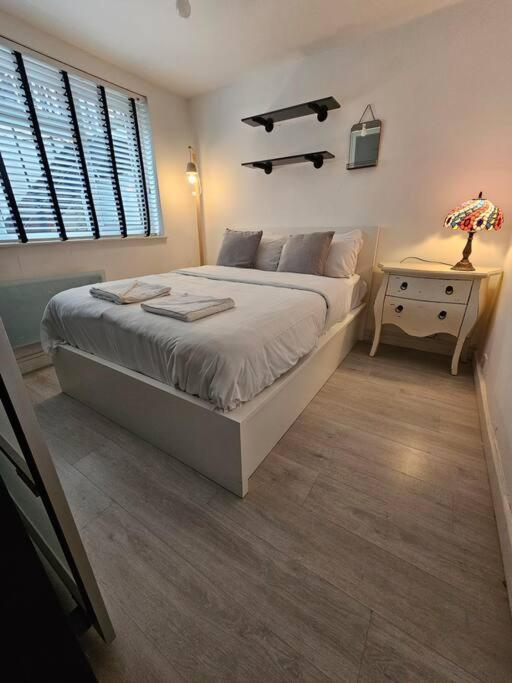 شقة Peaceful And Elegant لندن المظهر الخارجي الصورة